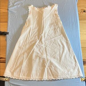 Chic White Sleeveless Mini Dress